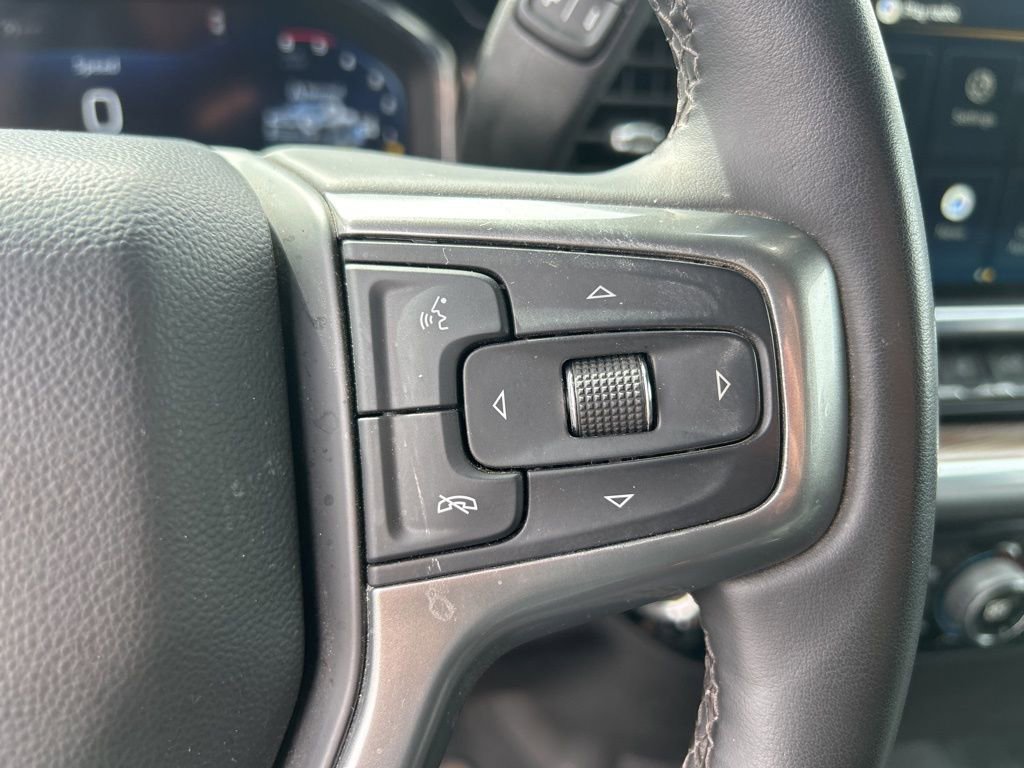 Used 2025 Chevrolet Silverado 2500 LT w/ Convenience Package image 25