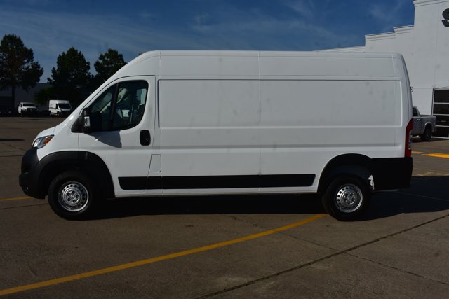New 2026 RAM ProMaster 2500 w/ Premium Convenience Group FWD image 8