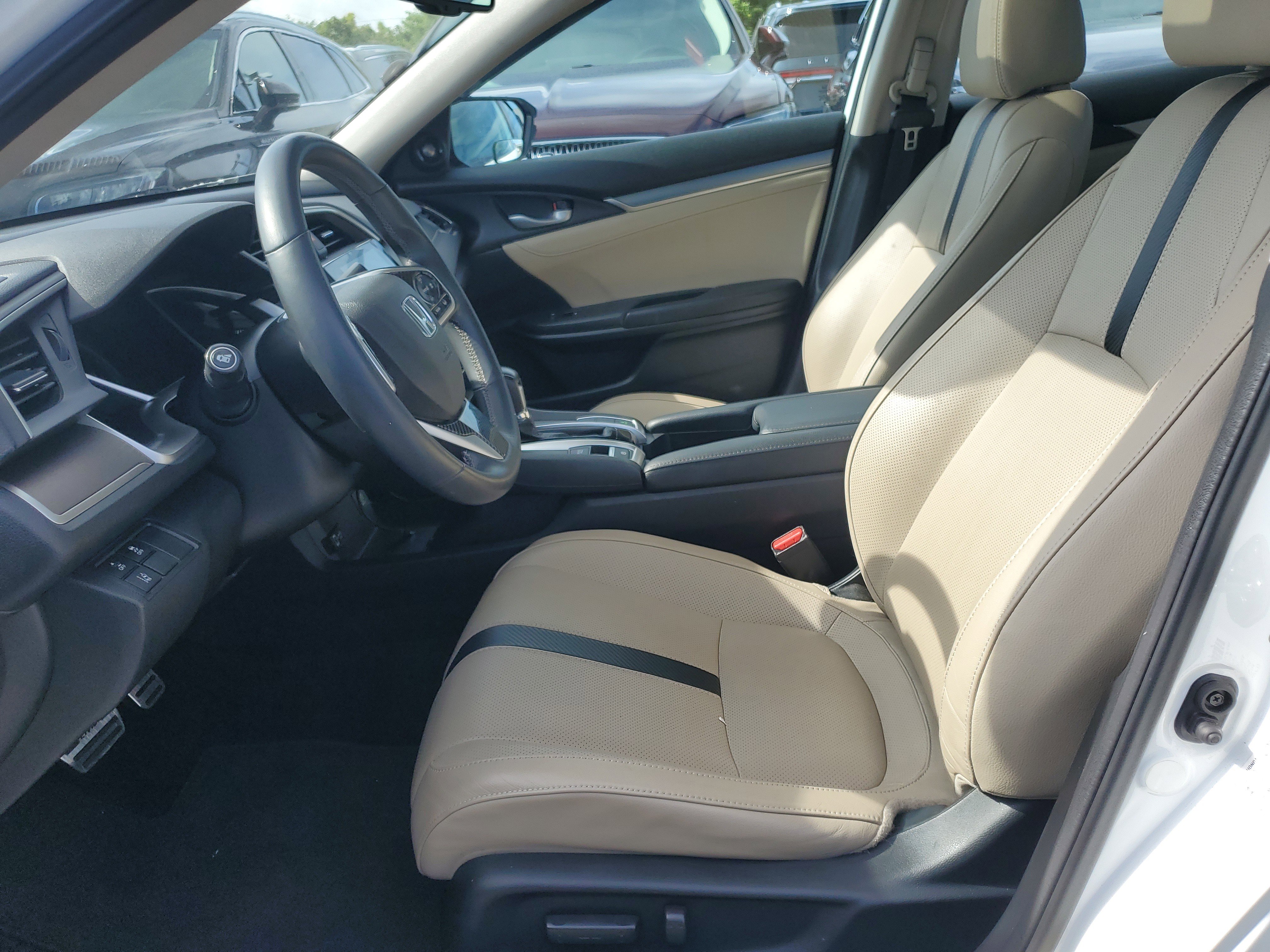 Used 2017 Honda Civic Touring image 12