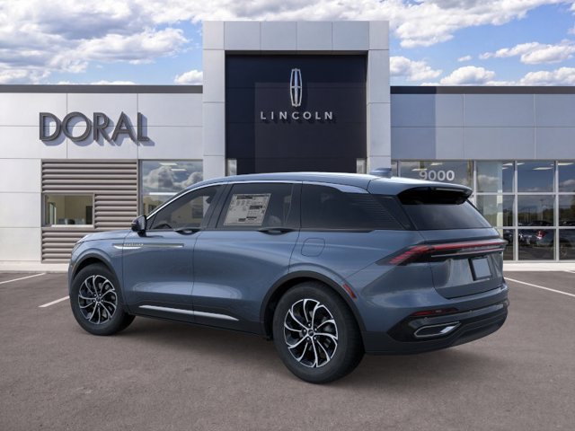 New 2026 Lincoln Nautilus Premier AWD/4WD image 4