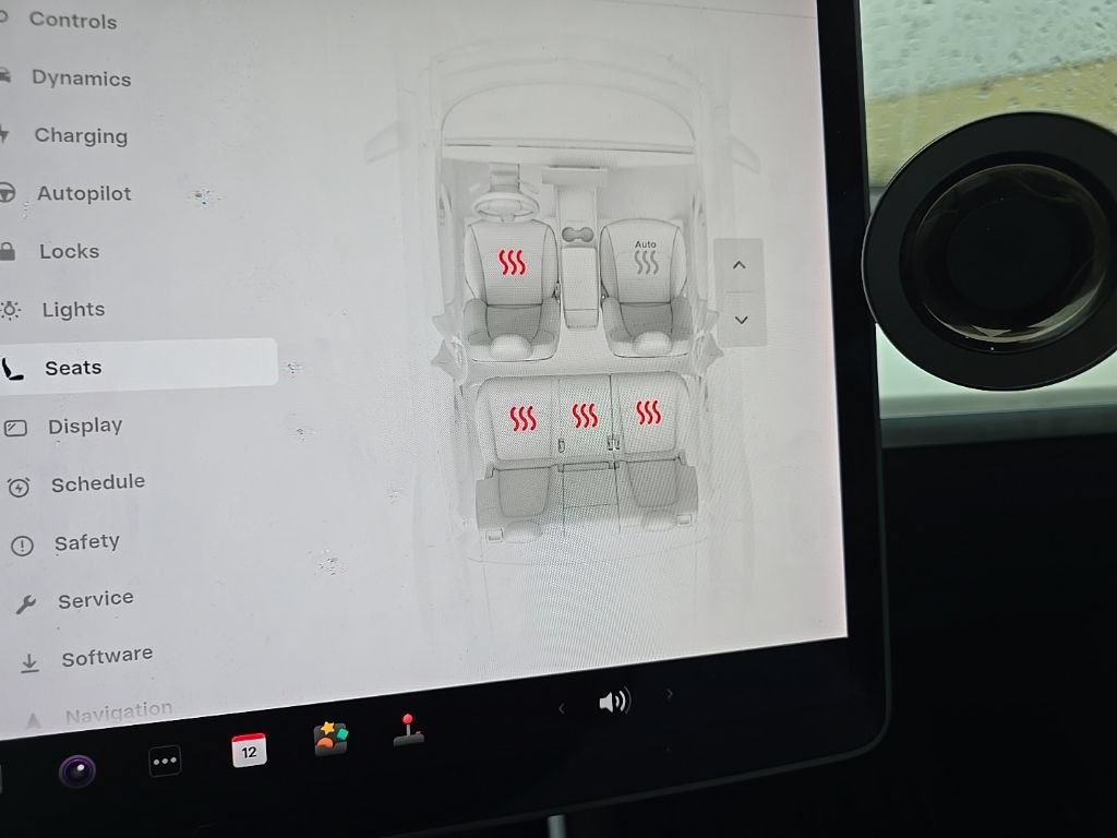 Used 2020 Tesla Model Y Long Range AWD/4WD image 14