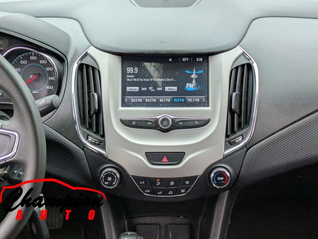 Used 2017 Chevrolet Cruze LS FWD image 20