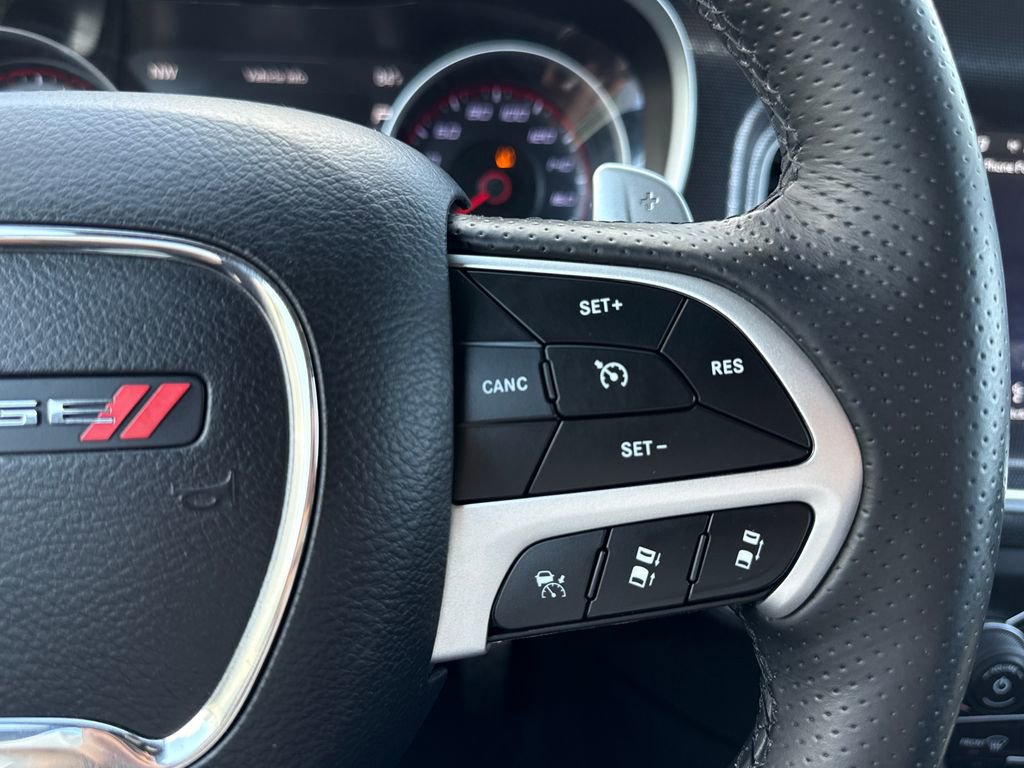 Used 2018 Dodge Charger R/T Scat Pack w/ Dynamics Package RWD image 16