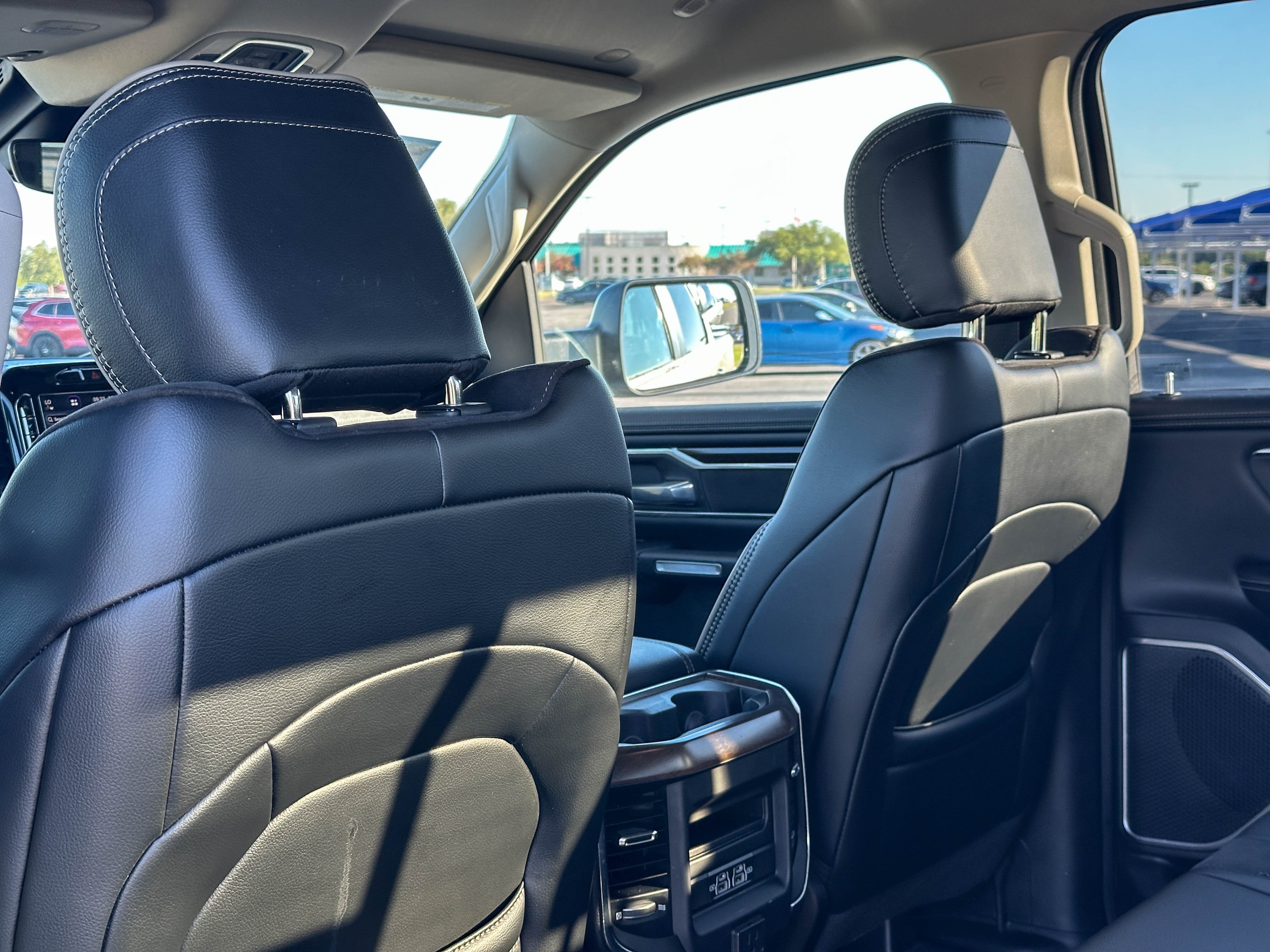 Used 2022 RAM 1500 Laramie RWD image 17