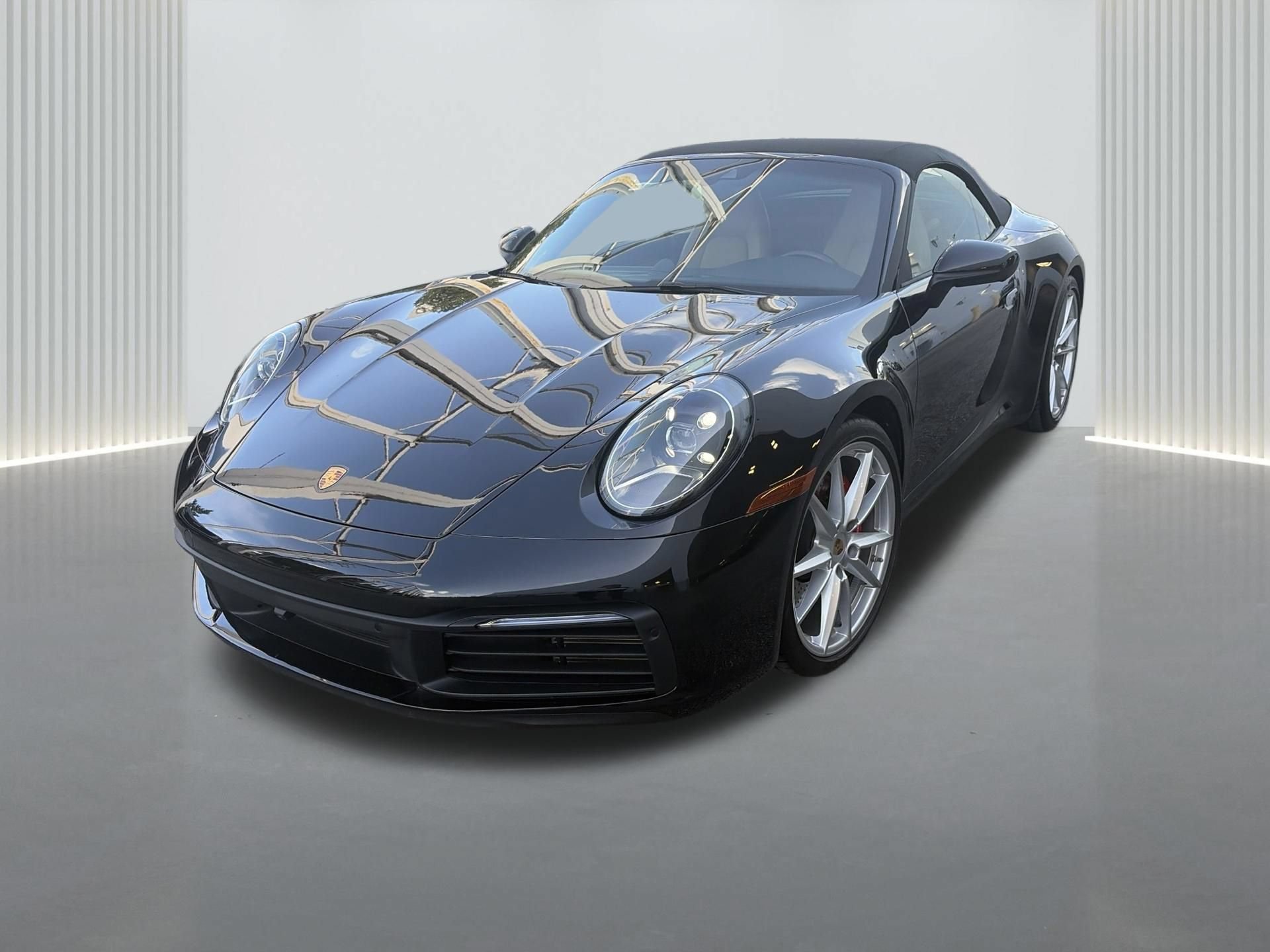 Used 2021 Porsche 911 Carrera S RWD image 2