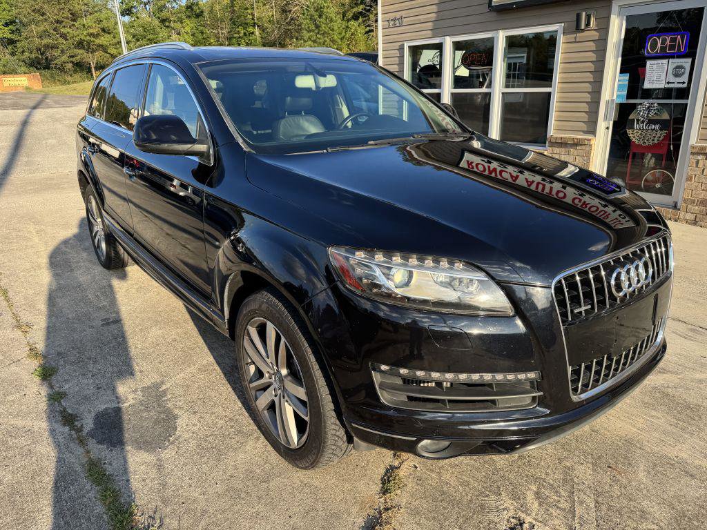 Used 2013 Audi Q7 TDI Premium Plus w/ Premium Plus Pkg image 2