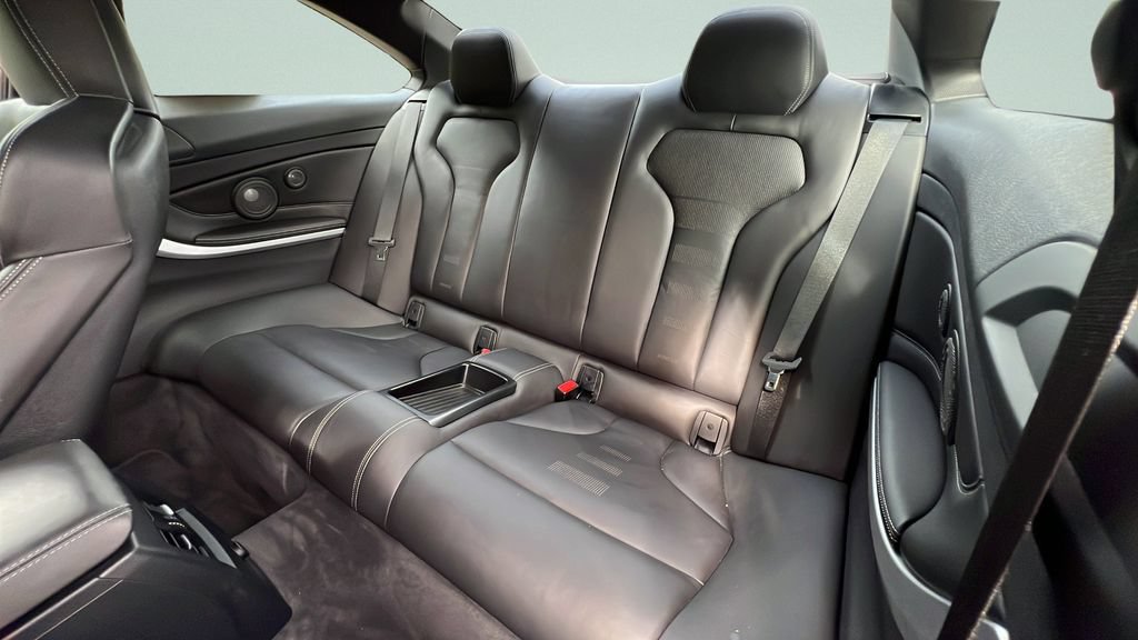 Used 2015 BMW M4 Coupe RWD image 9