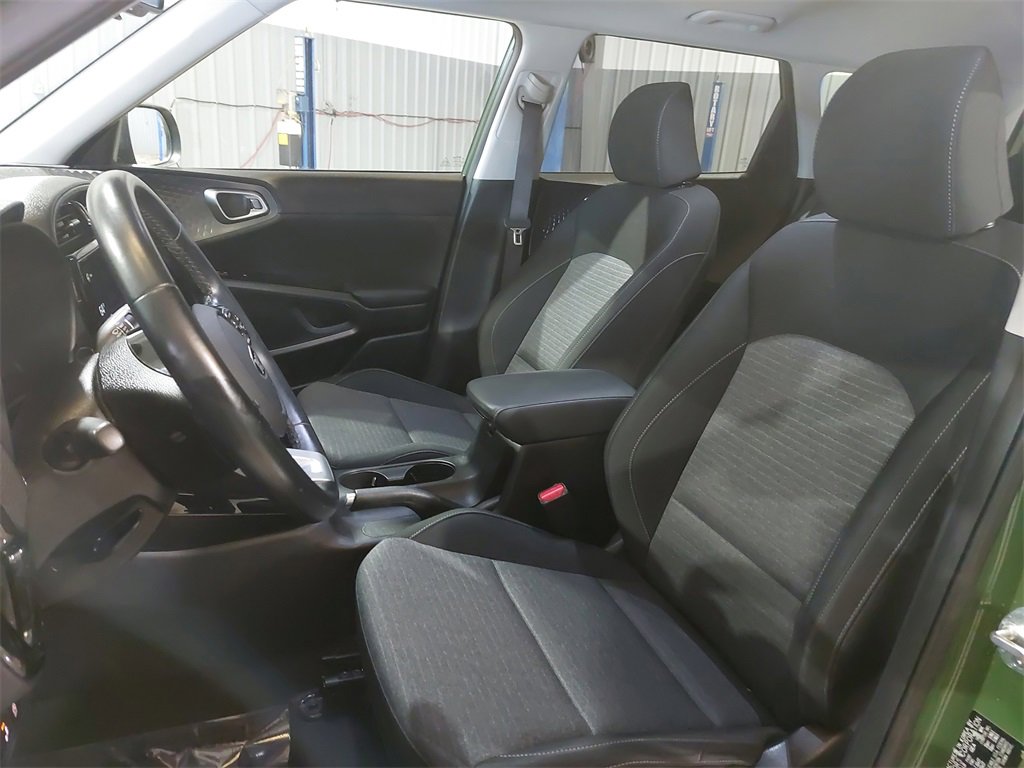 Used 2021 Kia Soul EX image 14
