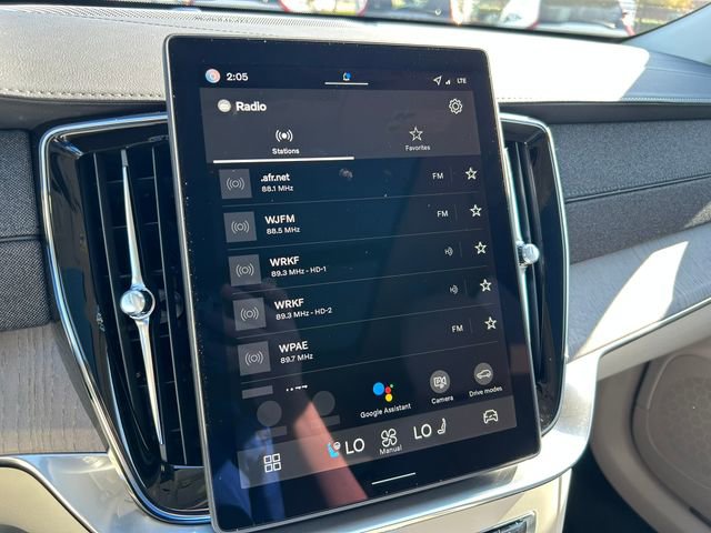 New 2026 Volvo XC90 B6 Ultra image 28