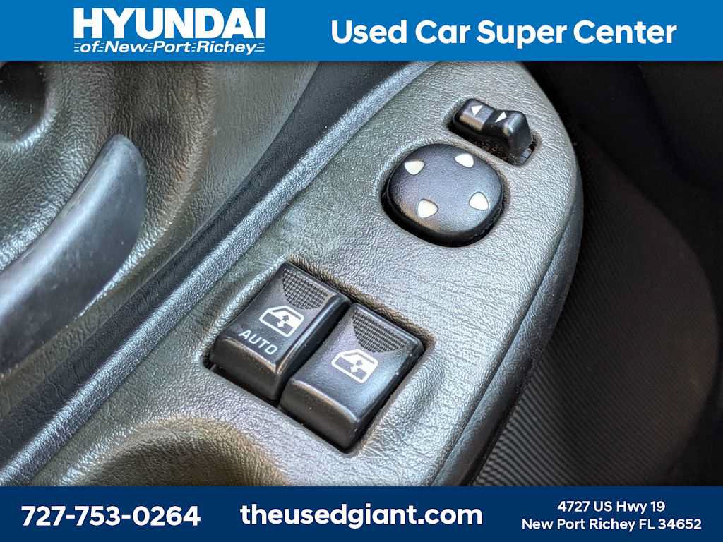 Used 2000 Chevrolet Monte Carlo LS w/ Preferred Equipment Group 1 FWD image 25