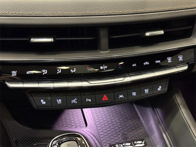 Used 2025 Cadillac CT5 V w/ LPO, ONYX Package image 21