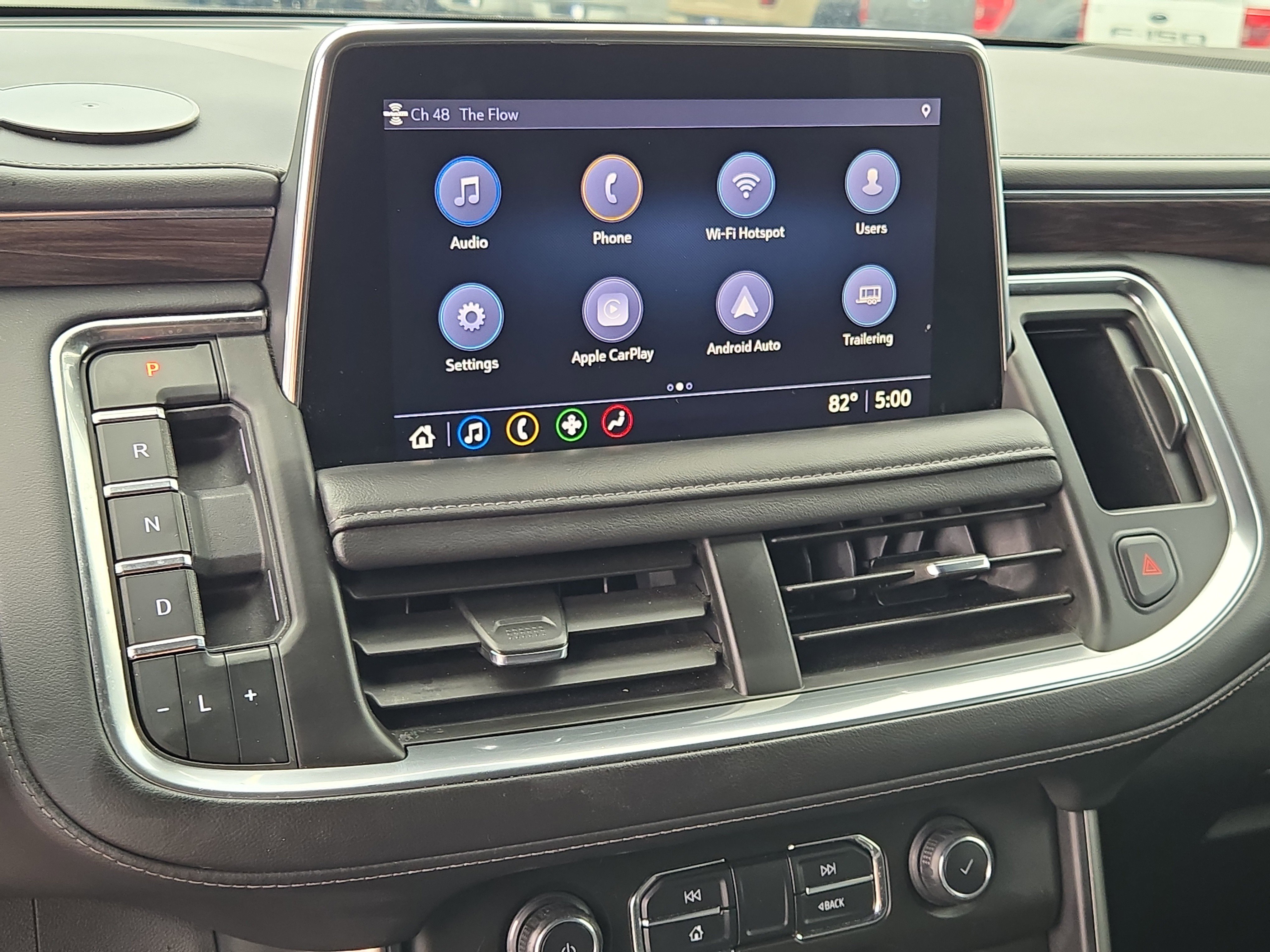 Used 2021 Chevrolet Tahoe Z71 w/ Z71 Signature Package AWD/4WD image 31