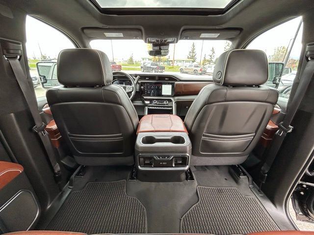 Used 2024 GMC Sierra 3500 Denali Ultimate AWD/4WD image 46
