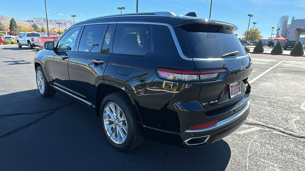 Used 2021 Jeep Grand Cherokee L Summit w/ Advanced Protech Group IV image 5