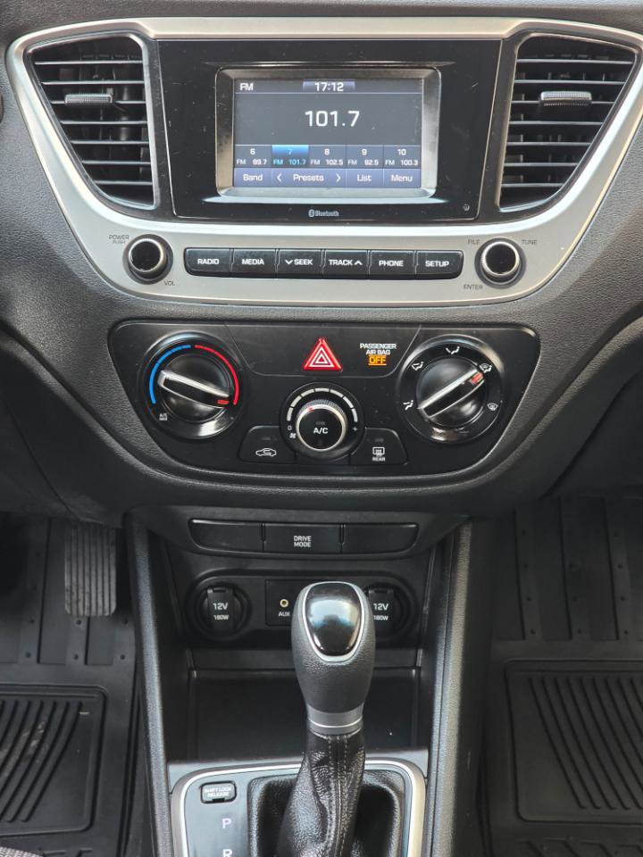 Used 2018 Hyundai Accent SE image 14