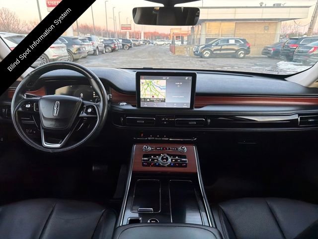 Certified 2023 Lincoln Aviator Reserve w/ Equipment Group 201A image 17