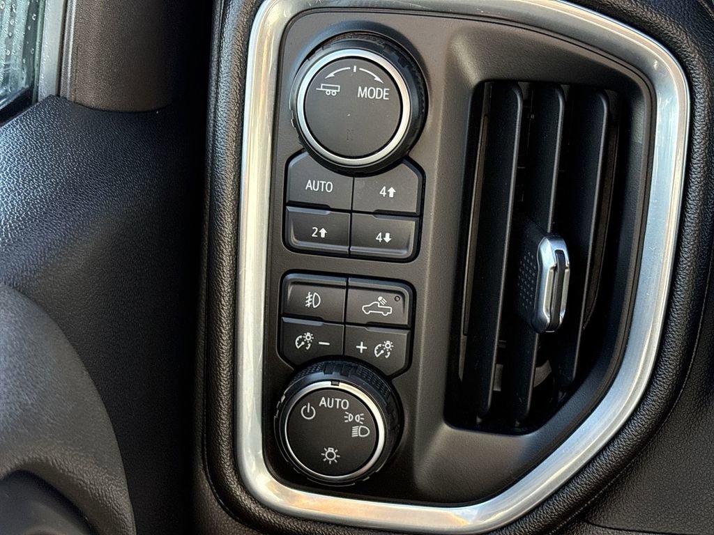 Certified 2022 Chevrolet Silverado 1500 RST w/ Z71 Off-Road Package image 36