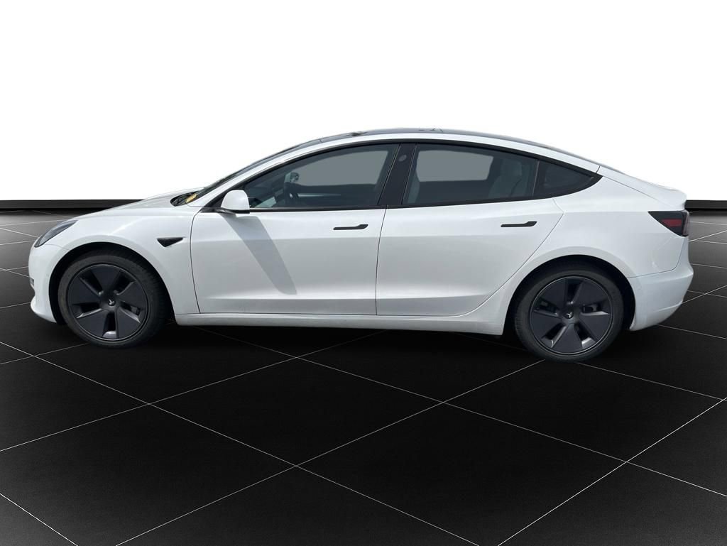 Used 2022 Tesla Model 3 Long Range AWD/4WD image 2