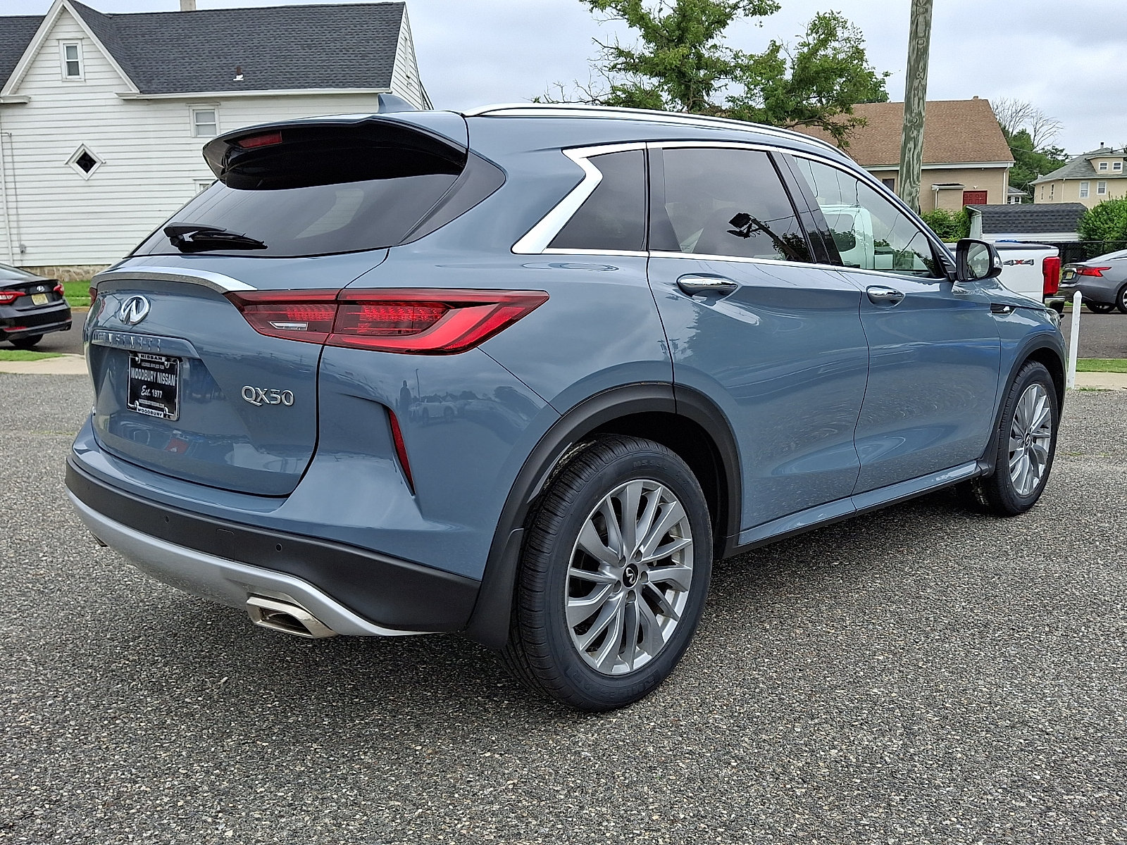 Used 2023 INFINITI QX50 Luxe AWD/4WD image 6