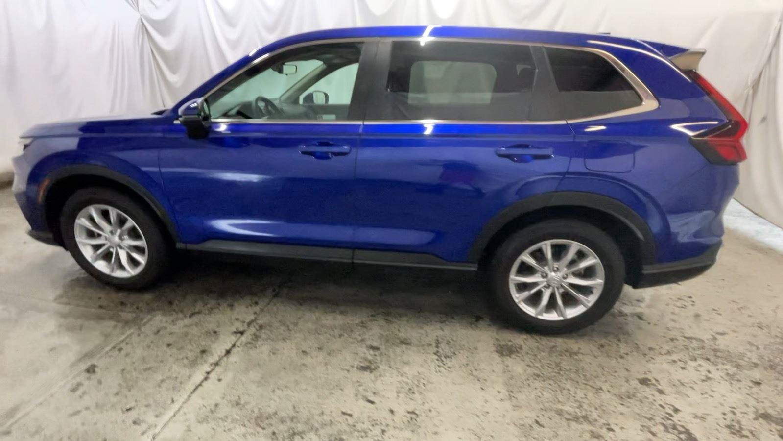 Certified 2024 Honda CR-V EX image 11