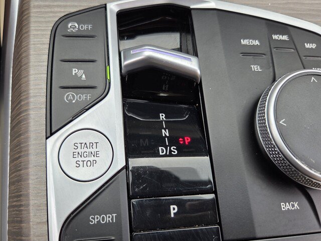 Used 2025 BMW 330i Sedan RWD image 23