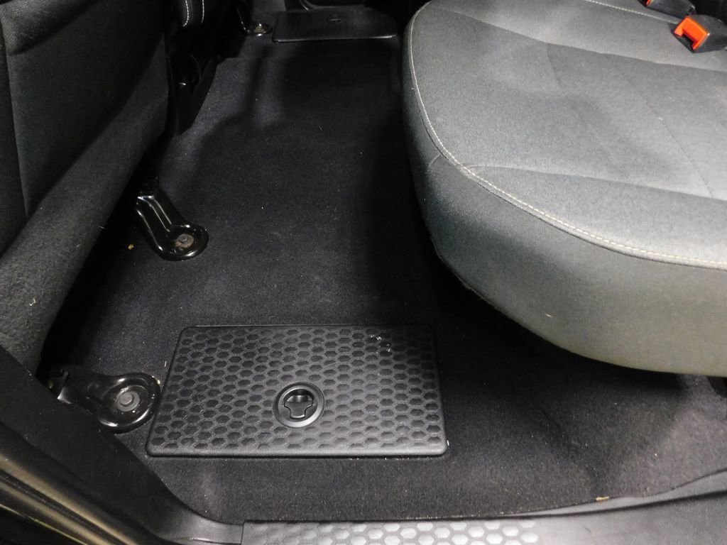 Used 2022 RAM 1500 Express w/ Wheel & Sound Group image 75