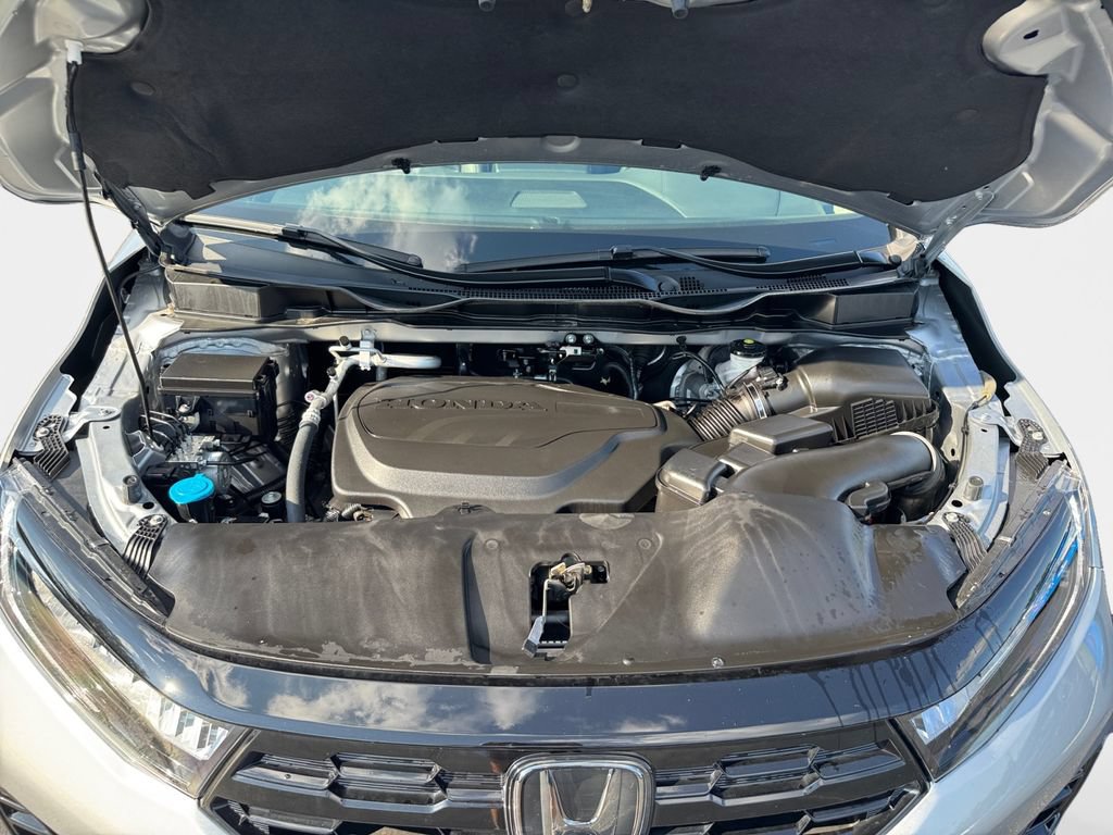 Certified 2025 Honda Odyssey Elite image 24