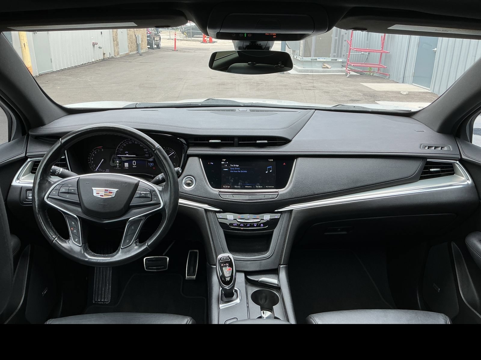 Used 2019 Cadillac XT5 Luxury w/ Sport Package FWD image 13