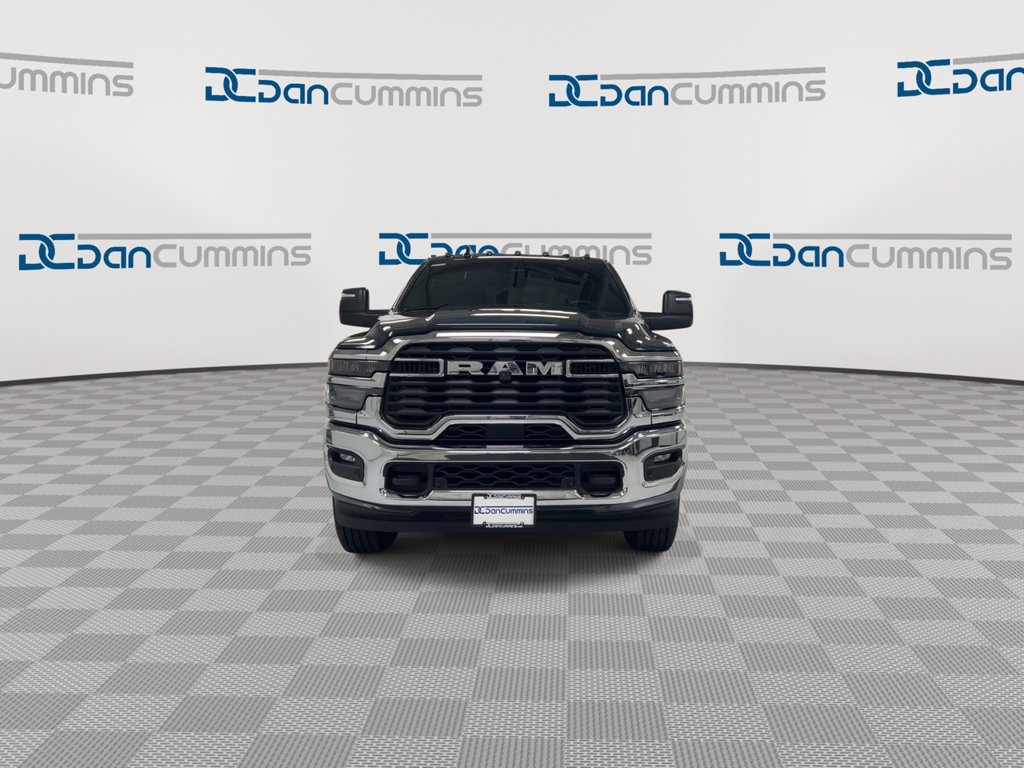 Used 2026 RAM 2500 Tradesman AWD/4WD image 3