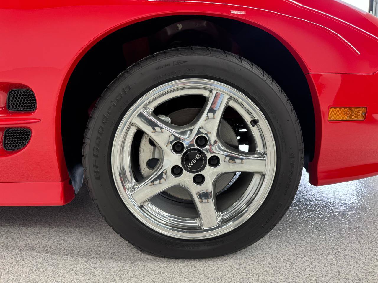 Used 2001 Pontiac Firebird Formula w/ Protection Group RWD image 40