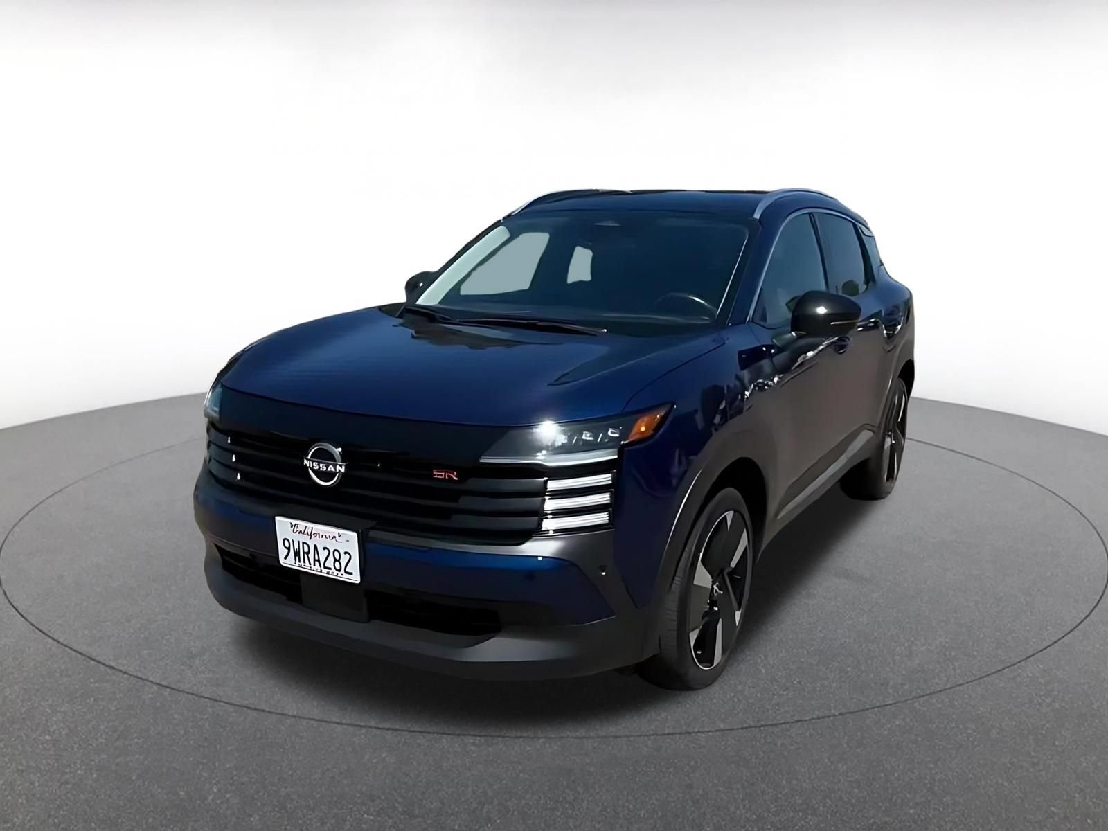 Used 2026 Nissan Kicks SR FWD image 6