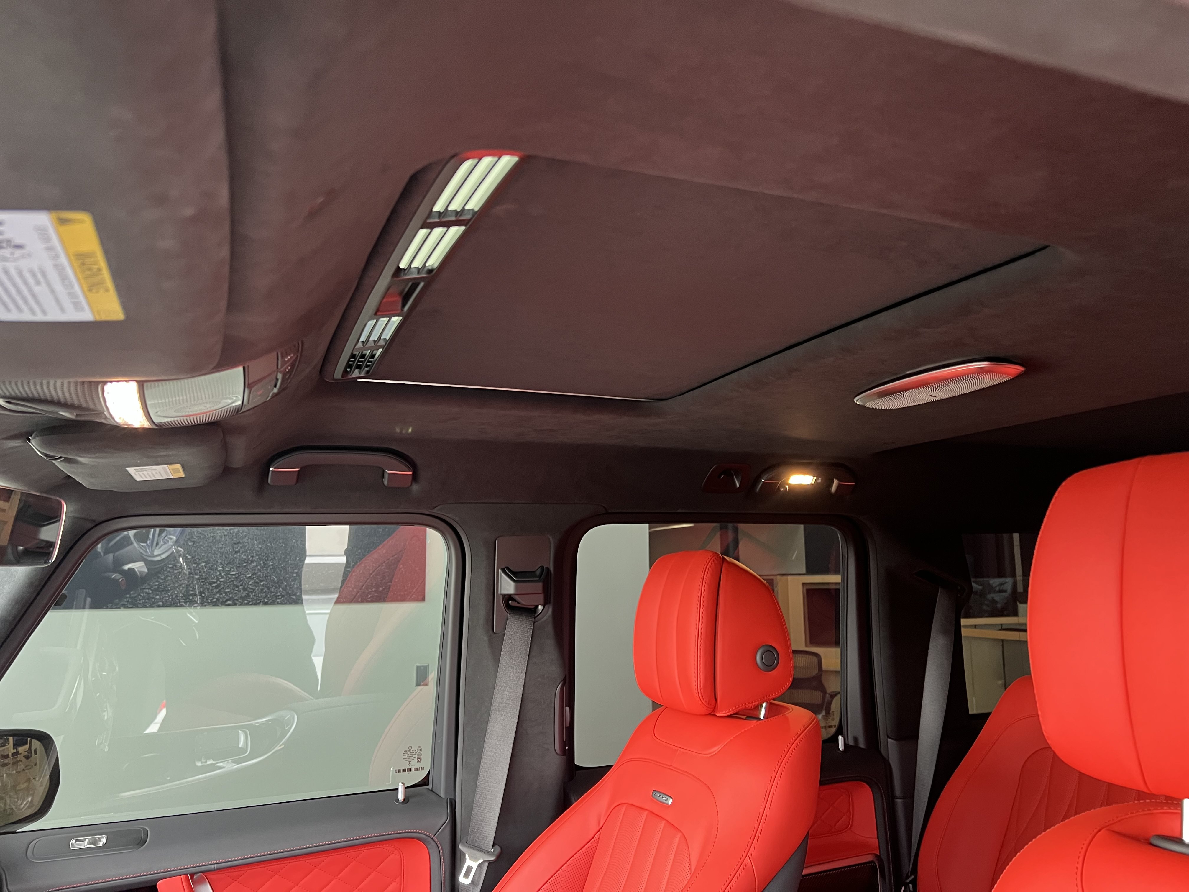 Used 2025 Mercedes-Benz G 63 AMG 4MATIC image 17
