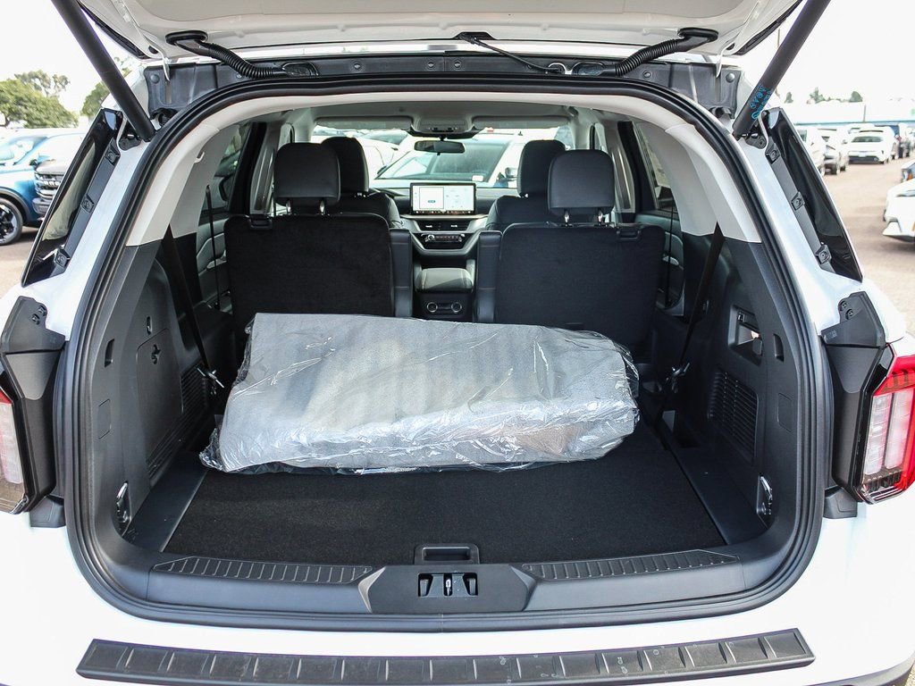 New 2026 Ford Explorer Active w/ Active Comfort Package RWD image 27