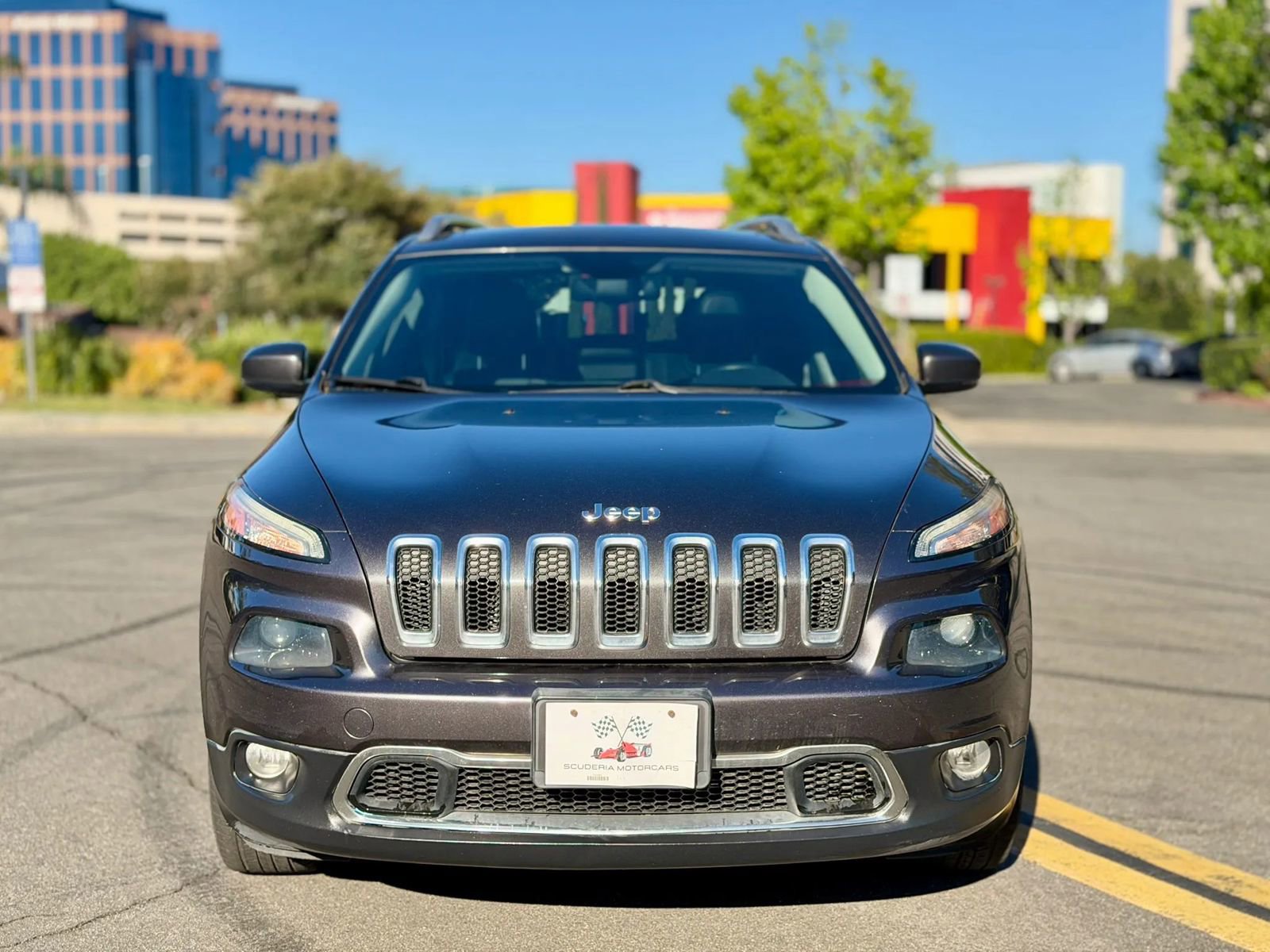 Used 2014 Jeep Cherokee Limited w/ Luxury Group image 4