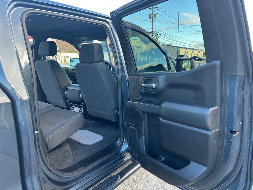 Used 2019 Chevrolet Silverado 1500 Custom w/ Custom Convenience Package image 25