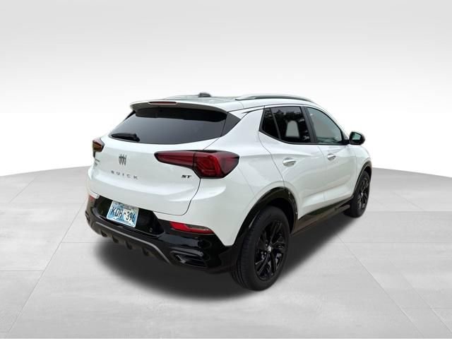 Used 2024 Buick Encore GX Sport Touring w/ Comfort Package FWD image 3