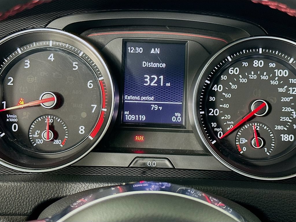 Used 2016 Volkswagen GTI Autobahn w/ Lighting Package (SEL) FWD image 12