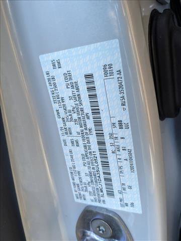 Used 2025 Lincoln Corsair AWD w/ Equipment Group 101A image 24