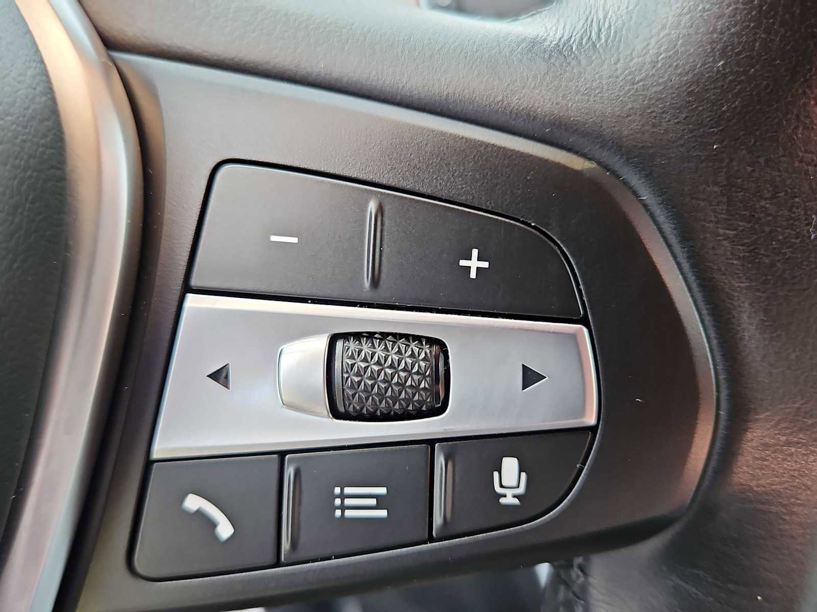 Used 2020 BMW X5 xDrive40i w/ Convenience Package image 24