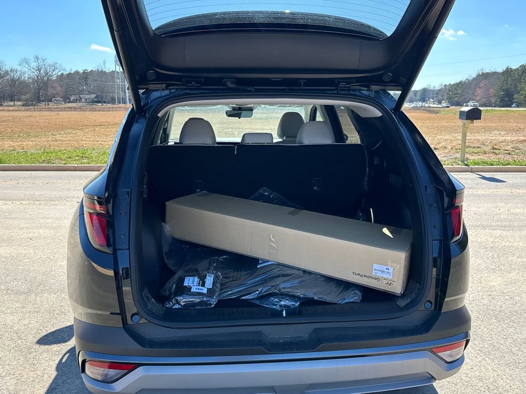 New 2026 Hyundai Tucson SEL image 18