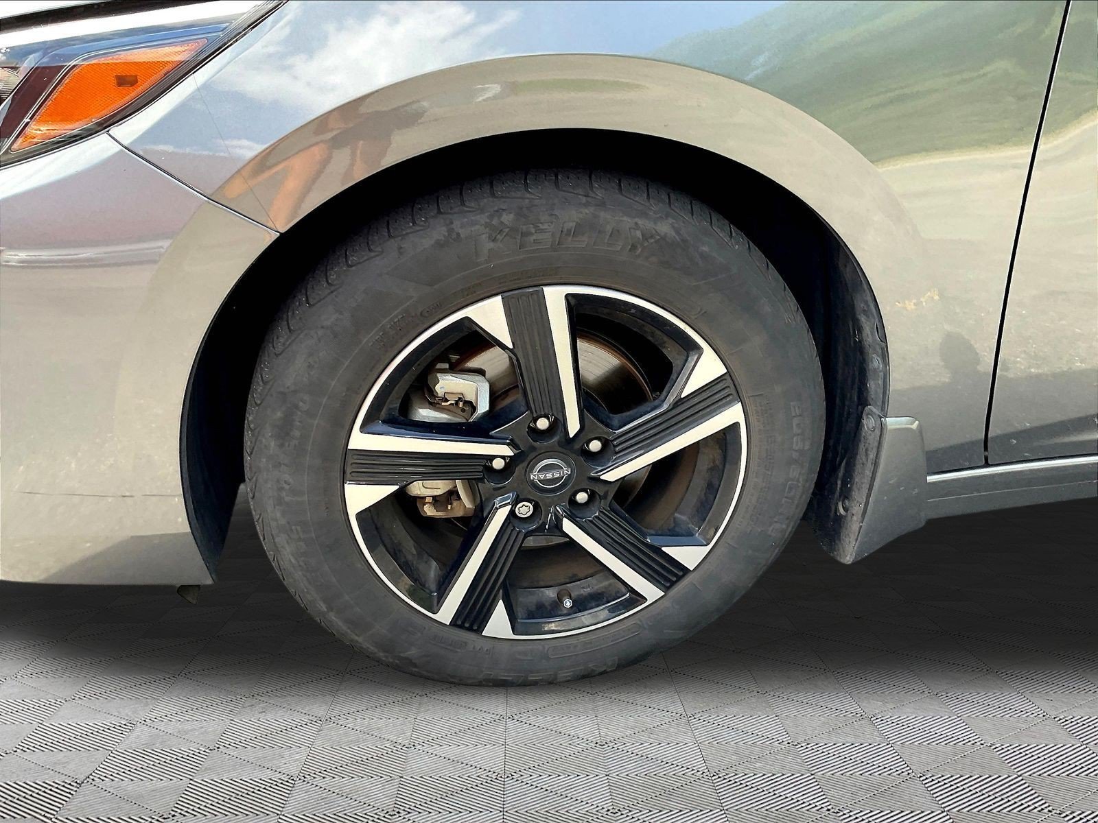 Used 2024 Nissan Sentra SV w/ All-Weather Package FWD image 33