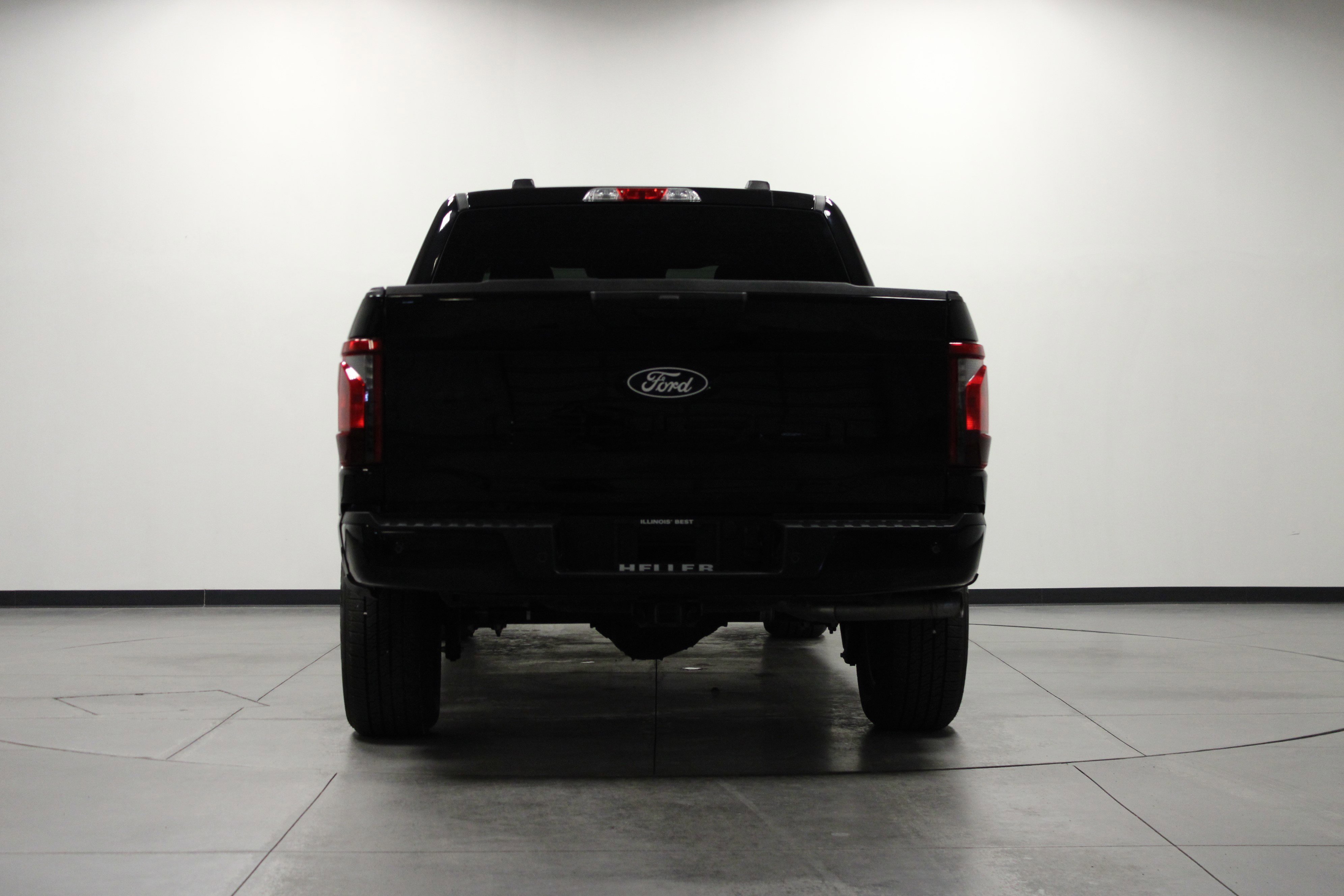 Used 2025 Ford F150 STX w/ Equipment Group 200A RWD image 5