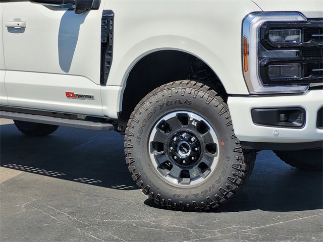 New 2025 Ford F250 Lariat w/ Lariat Ultimate Package image 2