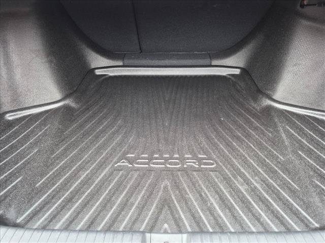 Used 2023 Honda Accord EX image 6