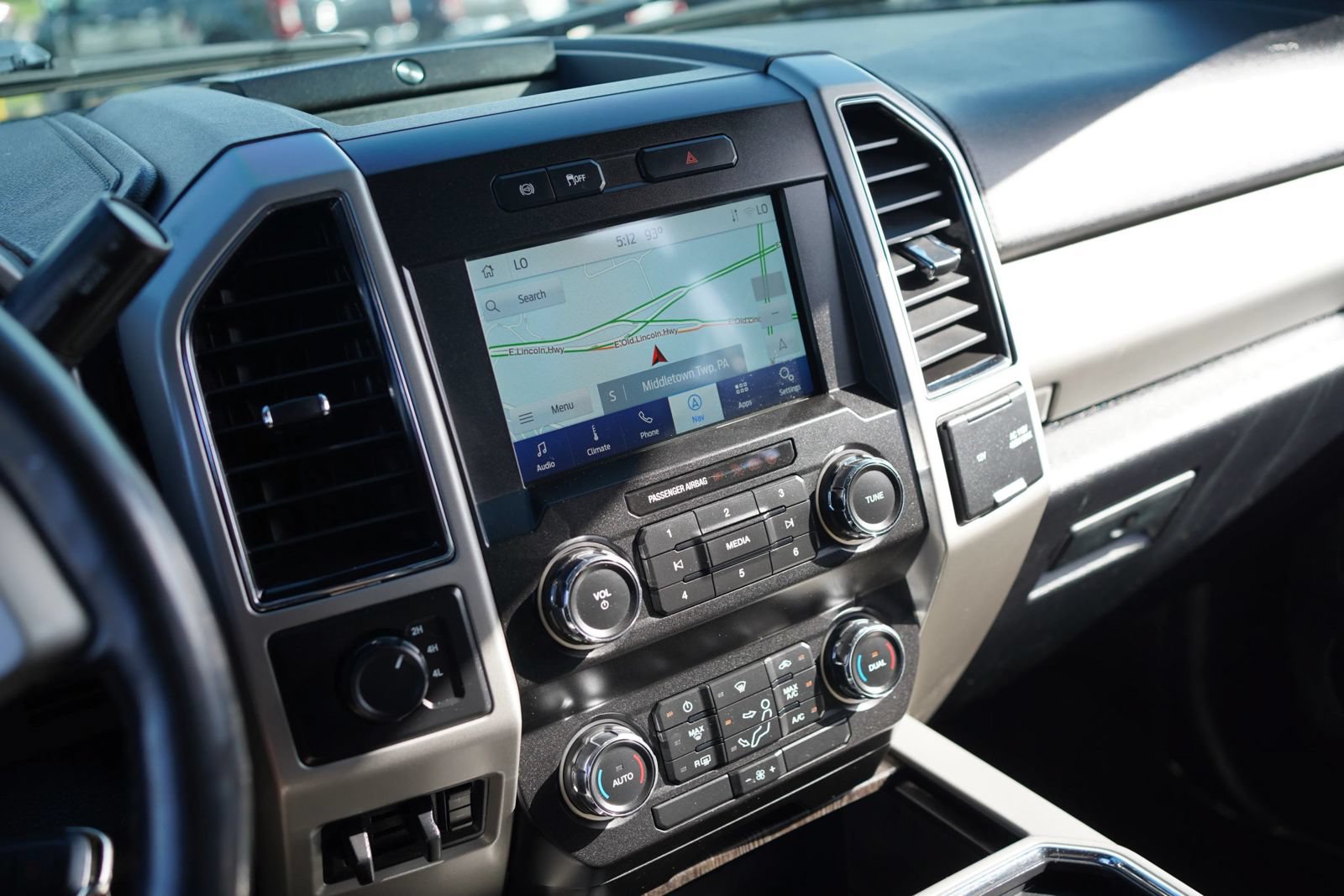 Used 2021 Ford F250 Lariat AWD/4WD image 16