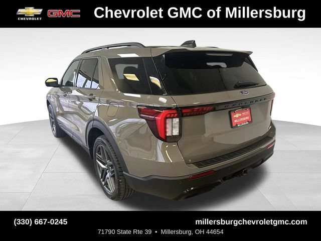 Used 2026 Ford Explorer ST-Line w/ ST-Line Street Pack AWD/4WD image 8