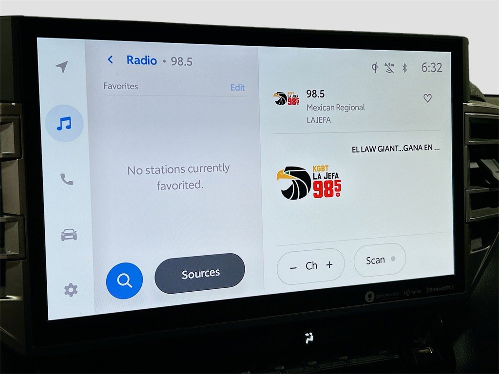 Used 2024 Toyota Tundra Limited image 12