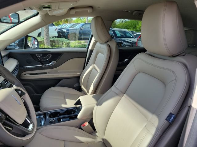 Certified 2023 Lincoln Corsair FWD image 10