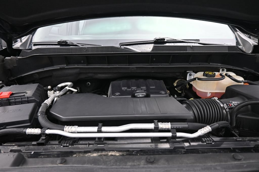 Used 2022 Chevrolet Silverado 1500 LT AWD/4WD image 23