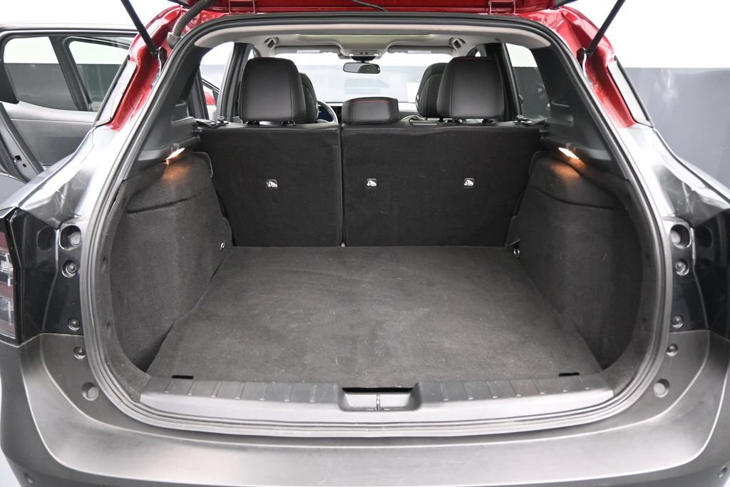 Used 2026 Nissan Kicks SR w/ SR Premium Package AWD/4WD image 28